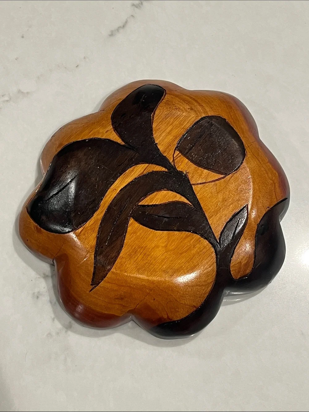 Carved Wooden Four Section Leaf Snack Dish - Brown & Black